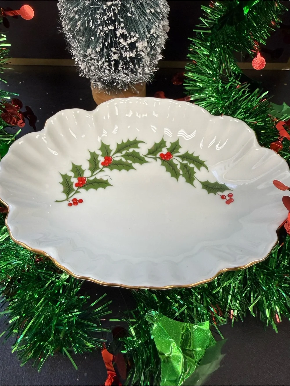 Vintage Ruffled Candy Dish Holiday Holly - White with Green & Red made in Japan